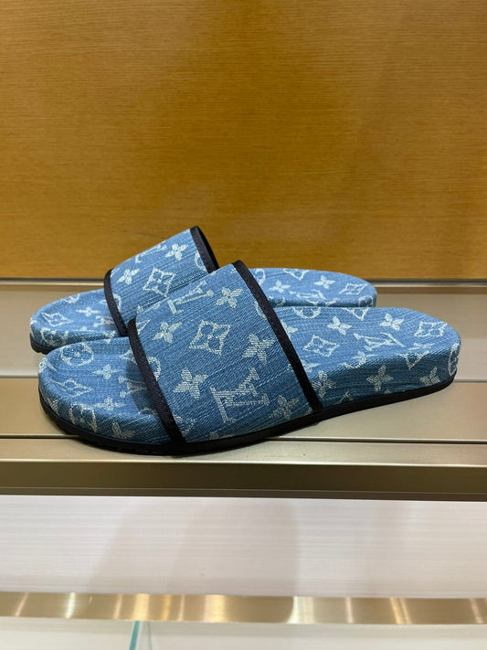 Louis Vuitton Slide